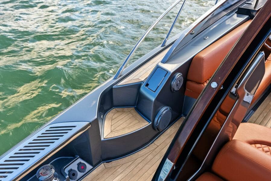 2021 Riva 56' Rivale