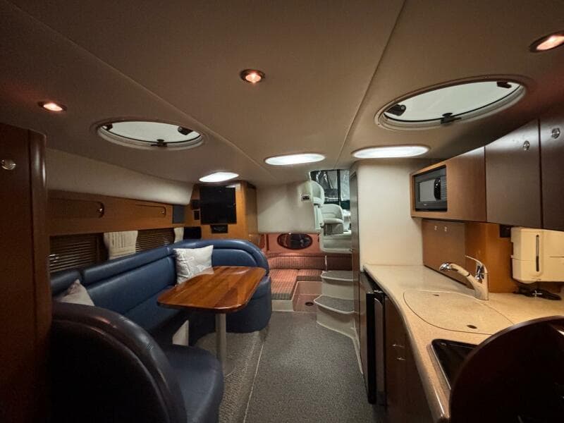 2003 Four Winns 328 Vista