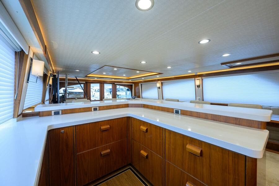 Viking  92 SPECULATOR - Galley