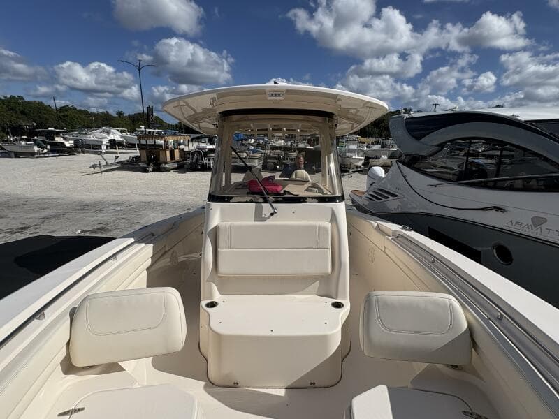 2018 Grady-White Canyon 306