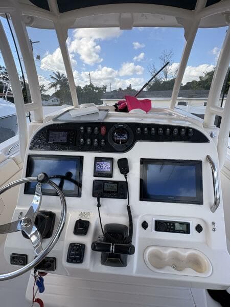 2018 Grady-White Canyon 306