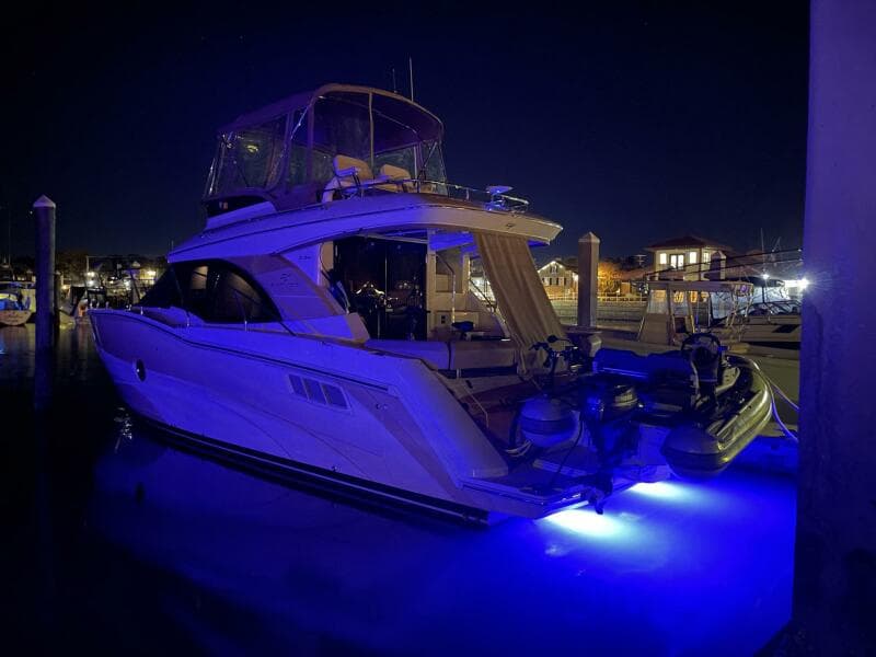 2013 Carver C-34 Command Bridge