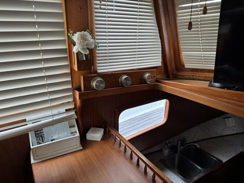 44' Marine Trader Galley Port