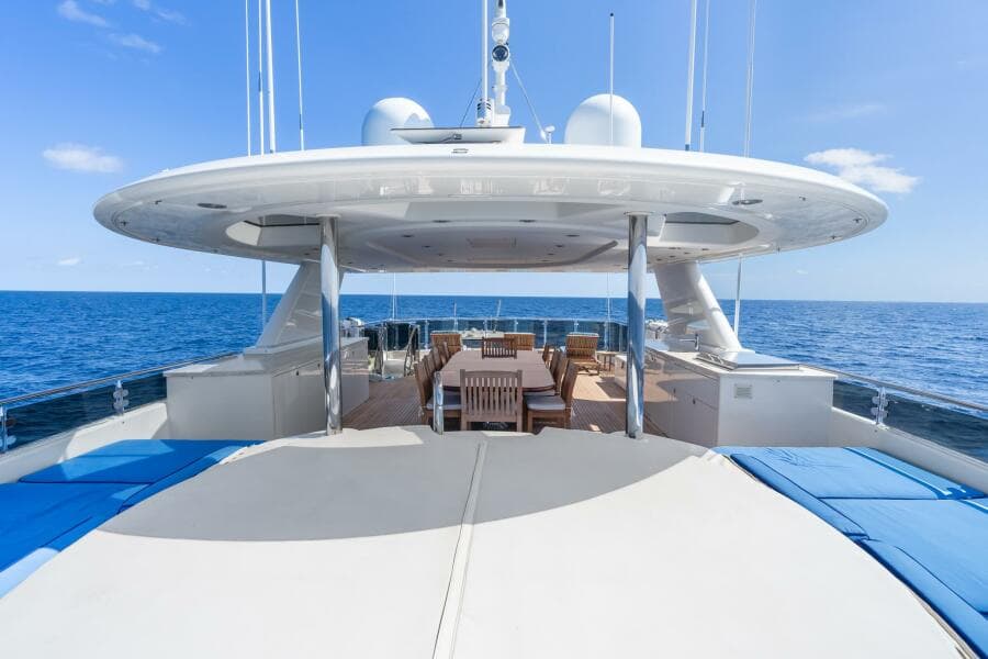 2010 Westport Superyacht