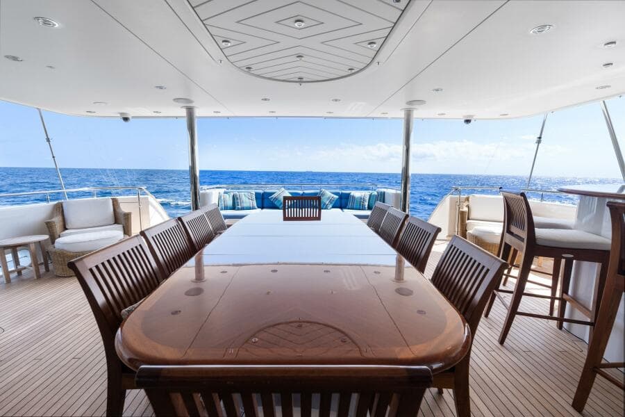 2010 Westport Superyacht