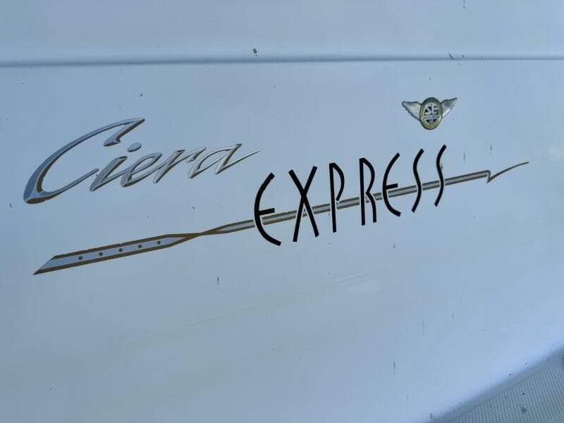 1997 Bayliner 2859 Ciera Express