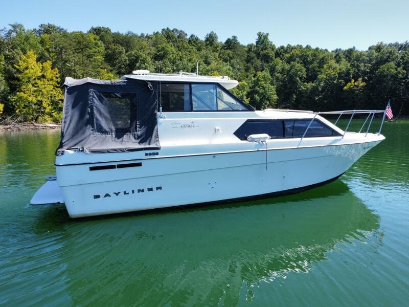 1997 Bayliner 2859 Ciera Express