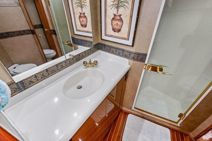 2001 Viking Sportfish