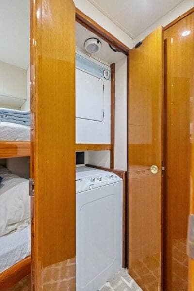 2001 Viking Sportfish