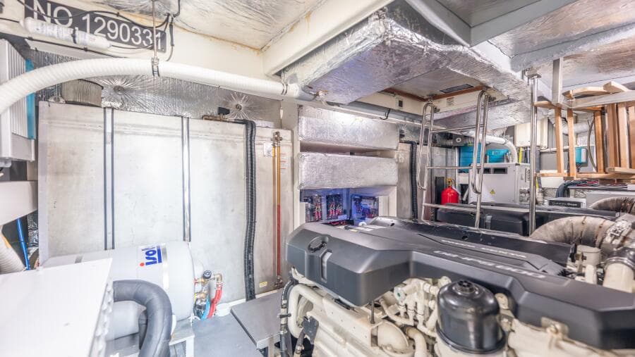 2019 Absolute 58 Fly