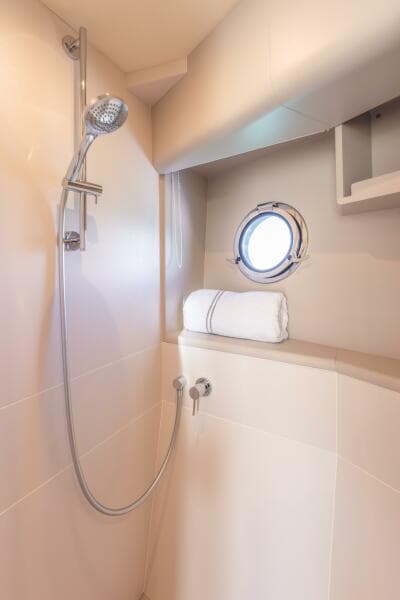 2019 Absolute 58 Fly