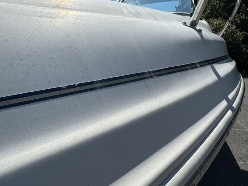 1999 Sea Ray 215 Express Cruiser