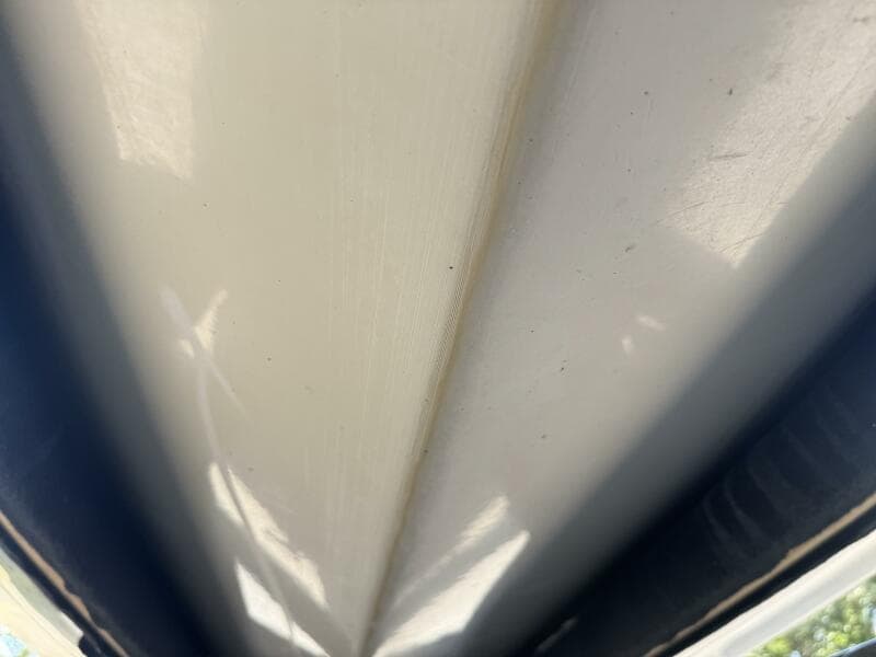 1999 Sea Ray 215 Express Cruiser