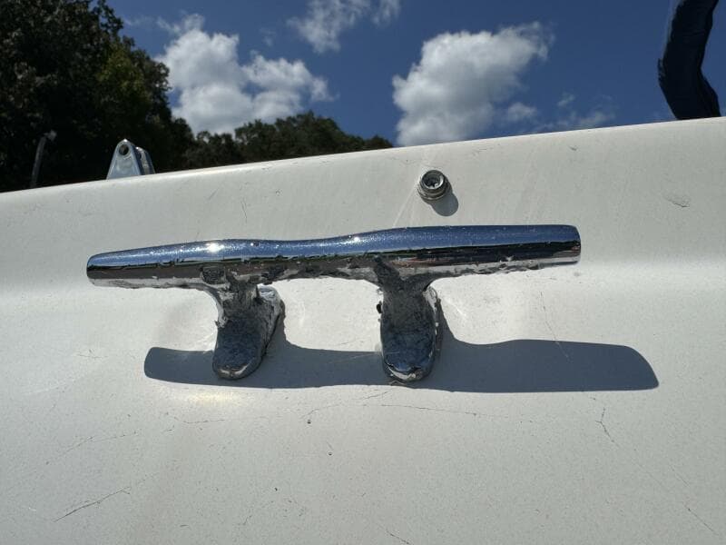 1999 Sea Ray 215 Express Cruiser