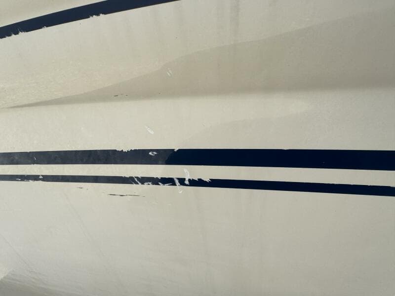 1999 Sea Ray 215 Express Cruiser