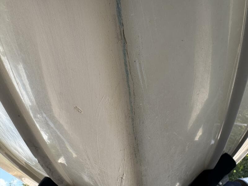 1999 Sea Ray 215 Express Cruiser