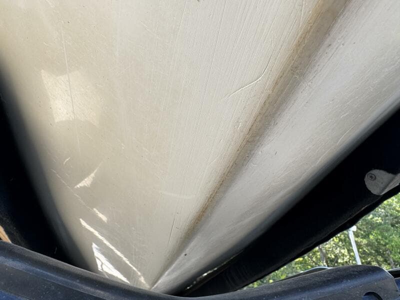 1999 Sea Ray 215 Express Cruiser