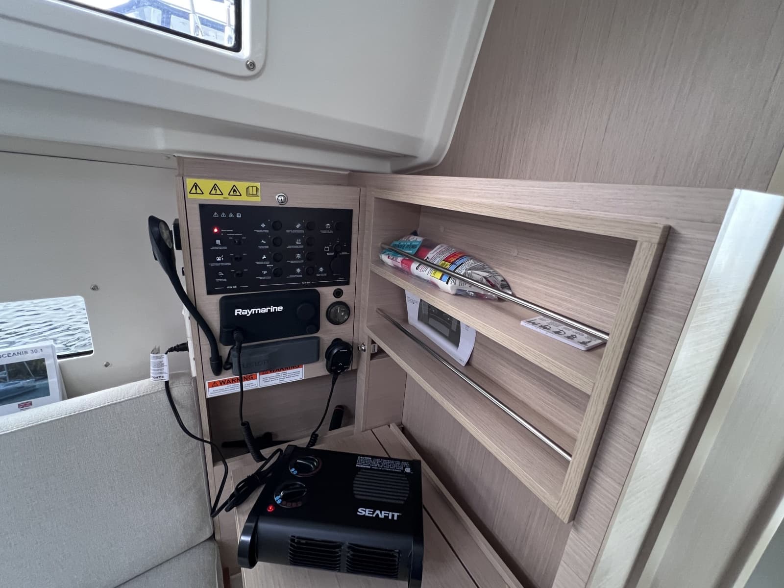 2024 Beneteau 30.1 - Photo 3