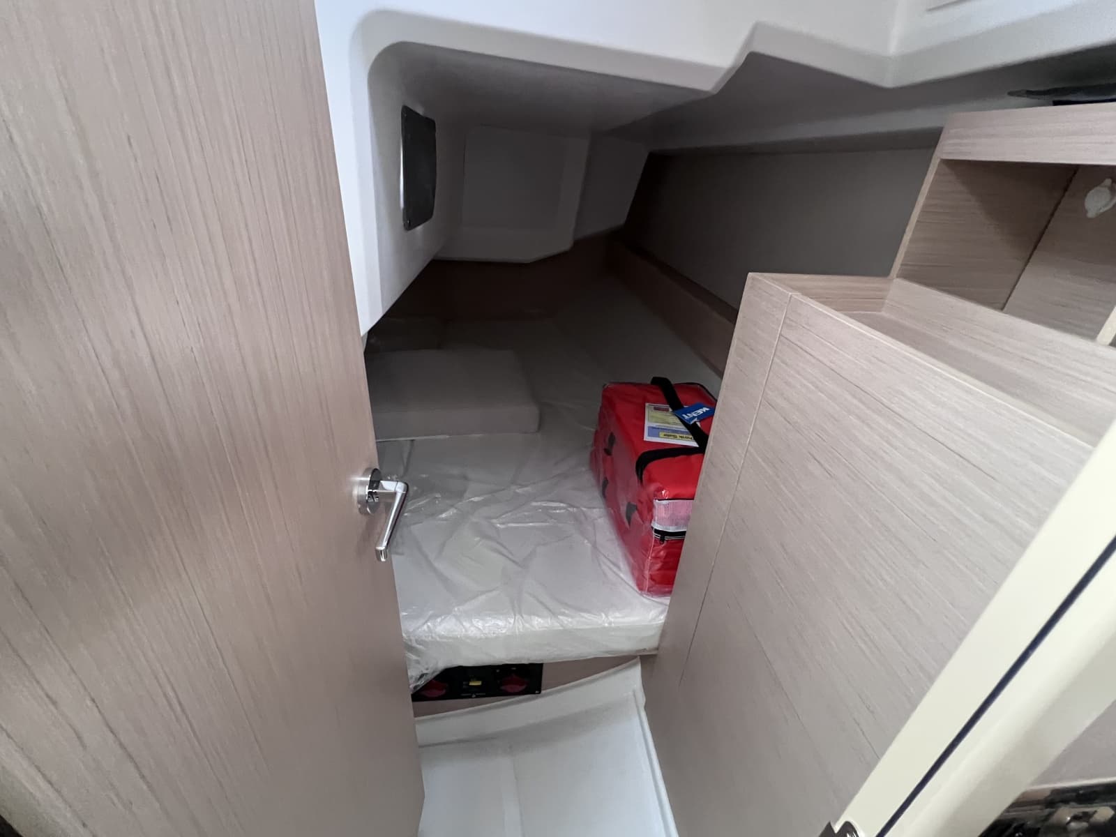 2024 Beneteau 30.1 - Photo 7