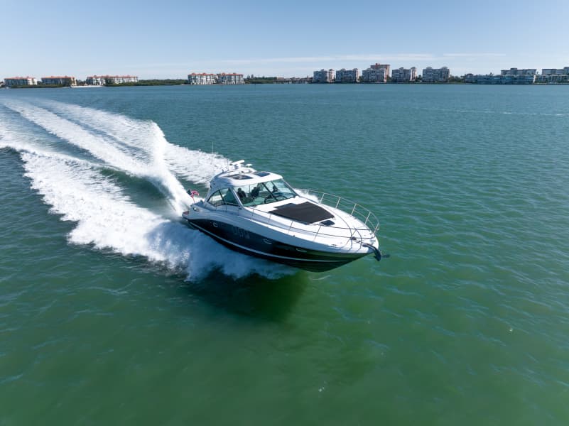 2010 Sea Ray 50 SUNDANCER