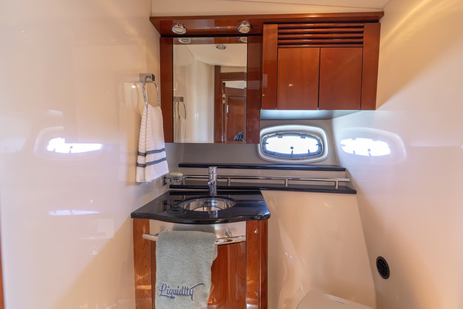 2010 Sea Ray 50 SUNDANCER - Photo 31