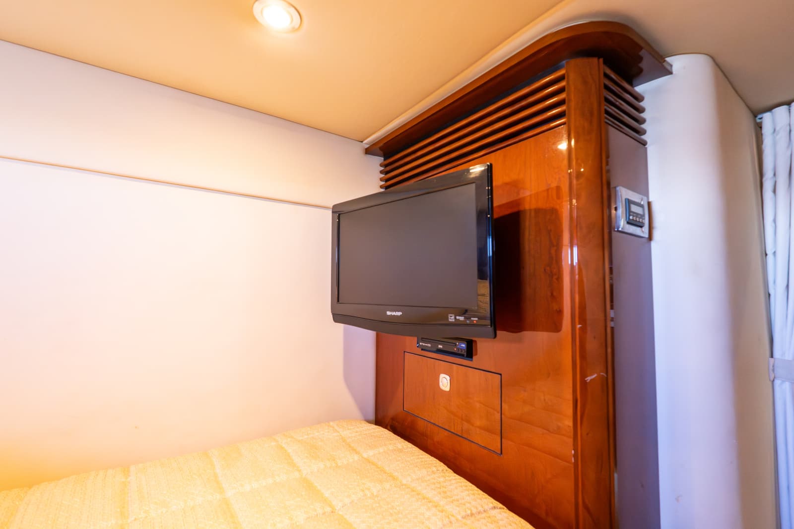 2010 Sea Ray 50 SUNDANCER - Photo 41