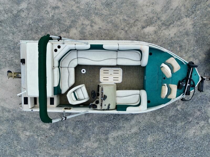 2002 Sun Tracker Party Deck 21