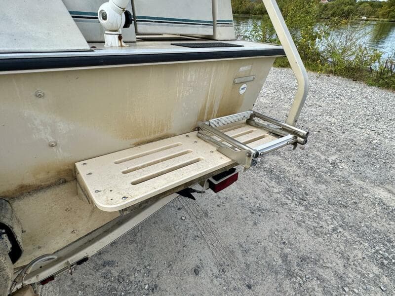 2002 Sun Tracker Party Deck 21