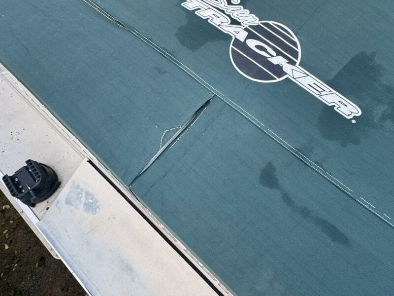 2002 Sun Tracker Party Deck 21