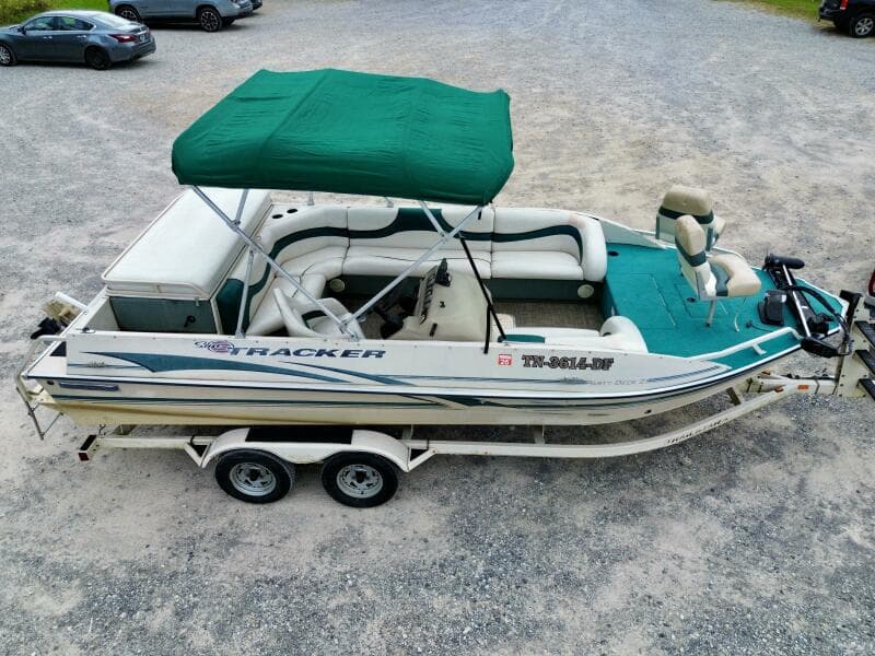 2002 Sun Tracker Party Deck 21