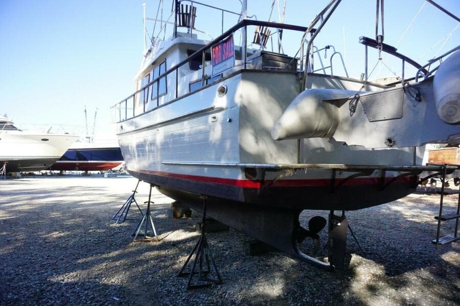 1991 Marine Trader 34 Double Cabin