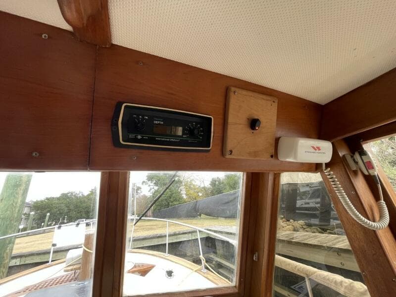 1991 Marine Trader 34 Double Cabin