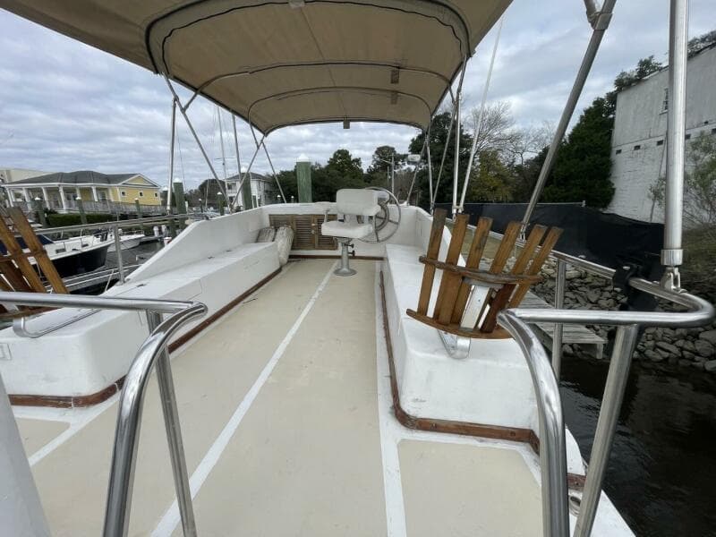 1991 Marine Trader 34 Double Cabin