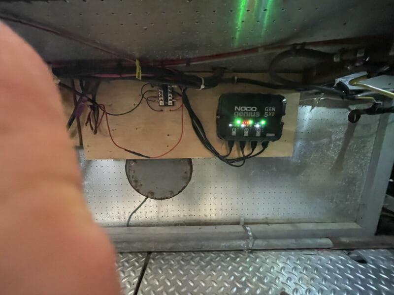 1991 Marine Trader 34 Double Cabin