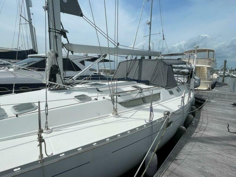 1998 Jeanneau 45.2