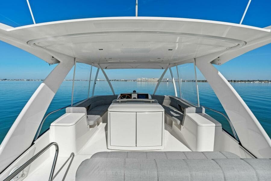 2016 Tiara Yachts 50 Flybridge