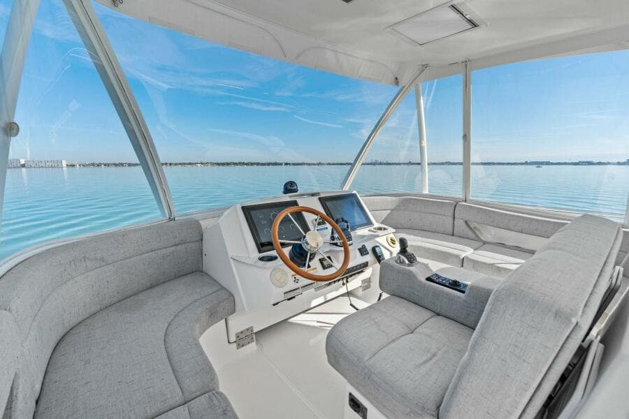 2016 Tiara Yachts 50 Flybridge