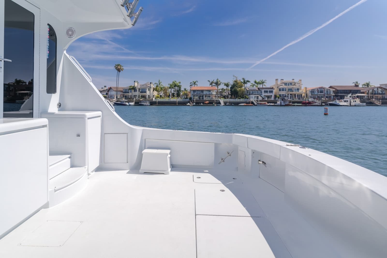 2003 Hatteras 54 Convertible - BRAINWAVE