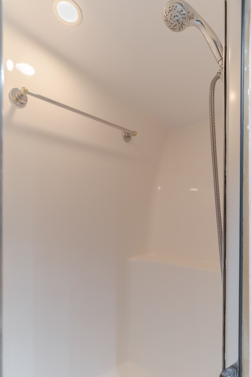 2003 Hatteras 54 Convertible - BRAINWAVE