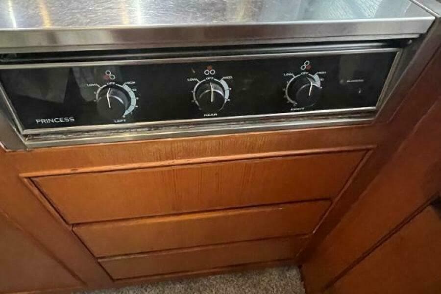 1998 Hyatt 51 Aft Cabin MY