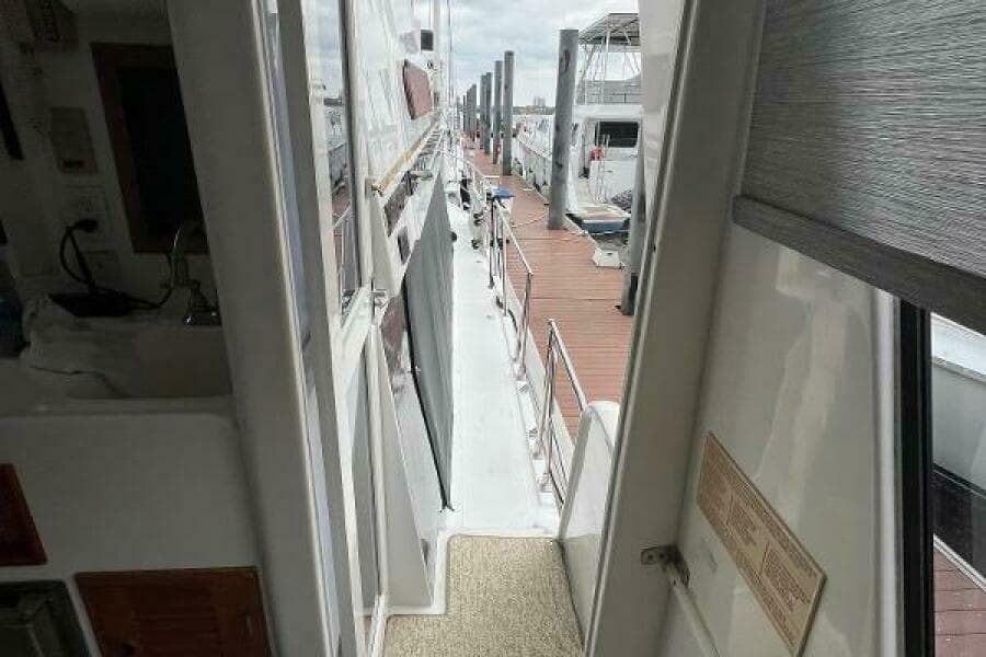 1998 Hyatt 51 Aft Cabin MY