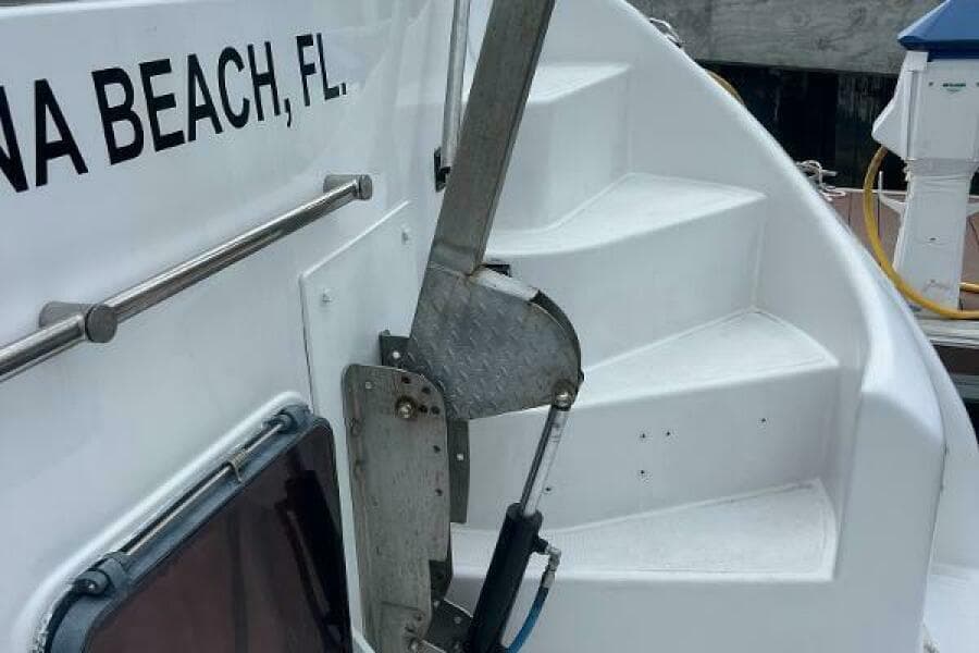 1998 Hyatt 51 Aft Cabin MY