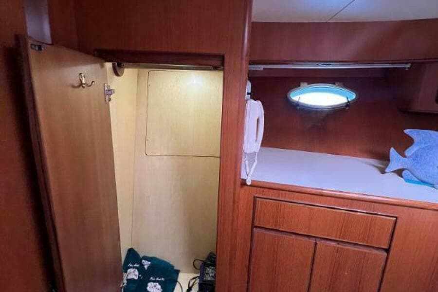 1998 Hyatt 51 Aft Cabin MY