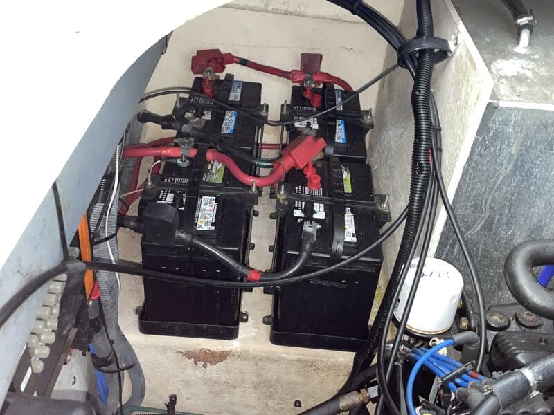 2006 Sea Ray 320 Sundancer