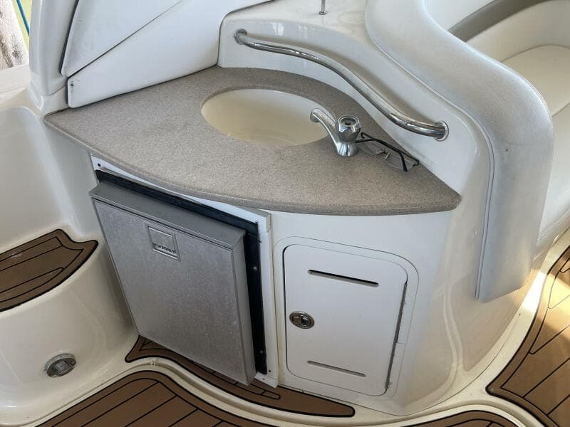 2006 Sea Ray 320 Sundancer