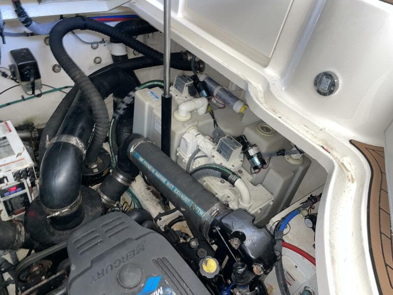 2006 Sea Ray 320 Sundancer