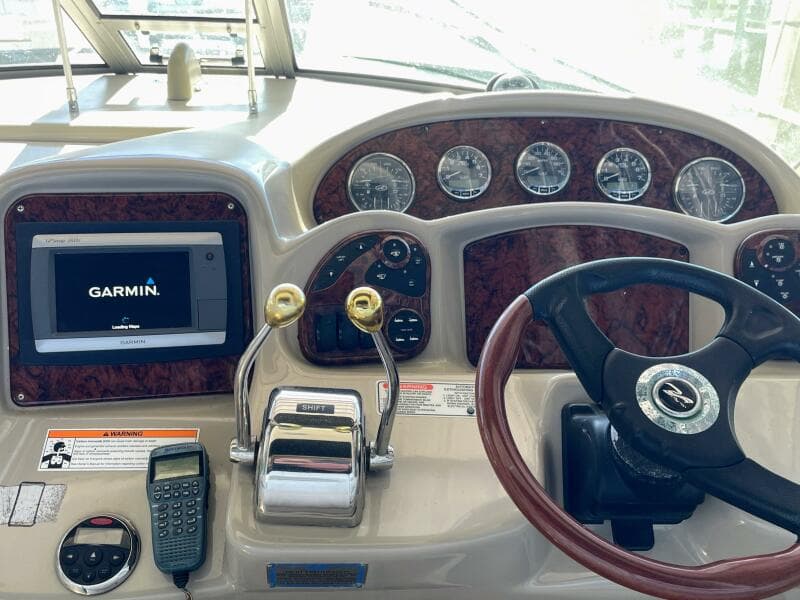 2006 Sea Ray 320 Sundancer