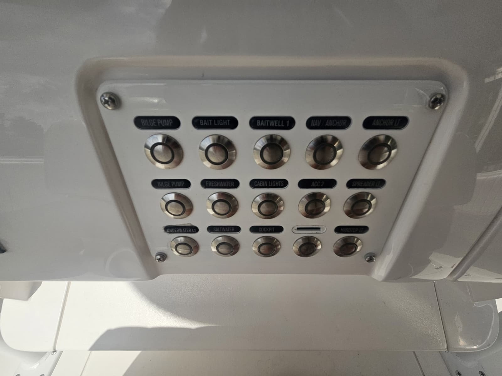 2013 Intrepid 300 Center Console