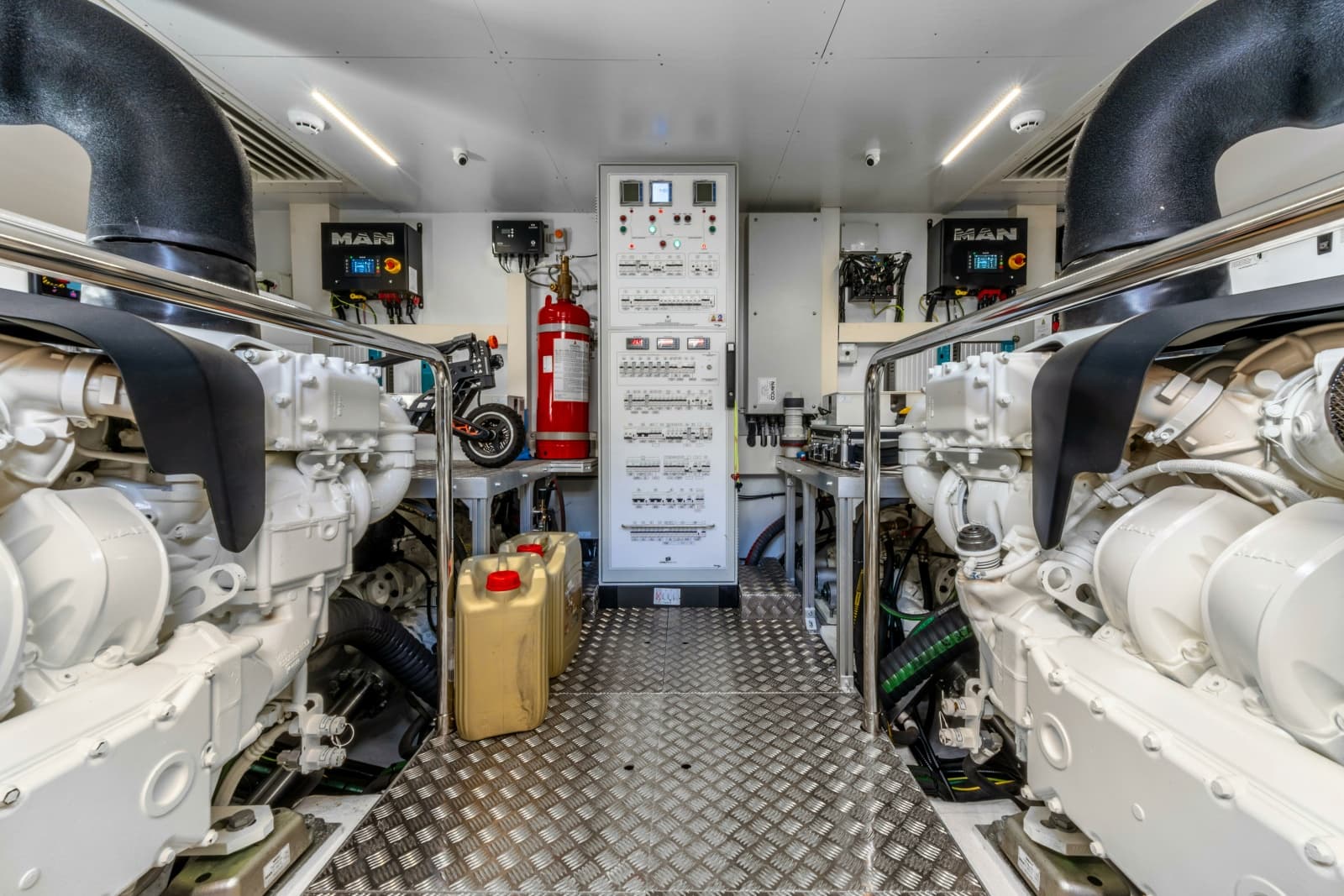 2025 Ferretti Yachts Ferretti 940 - Photo 39