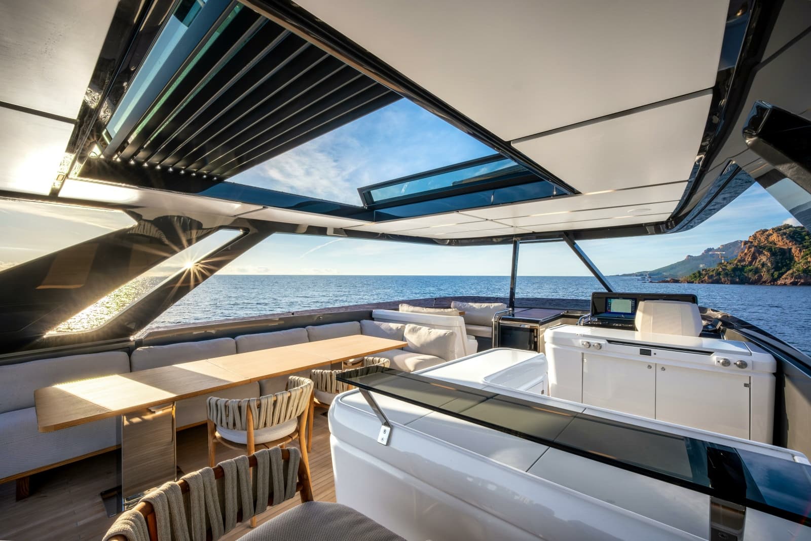2025 Ferretti Yachts Ferretti 940 - Photo 30
